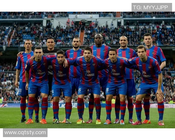 十五年皇马与巴塞罗那的巅峰对决历史回顾与精彩瞬间解析